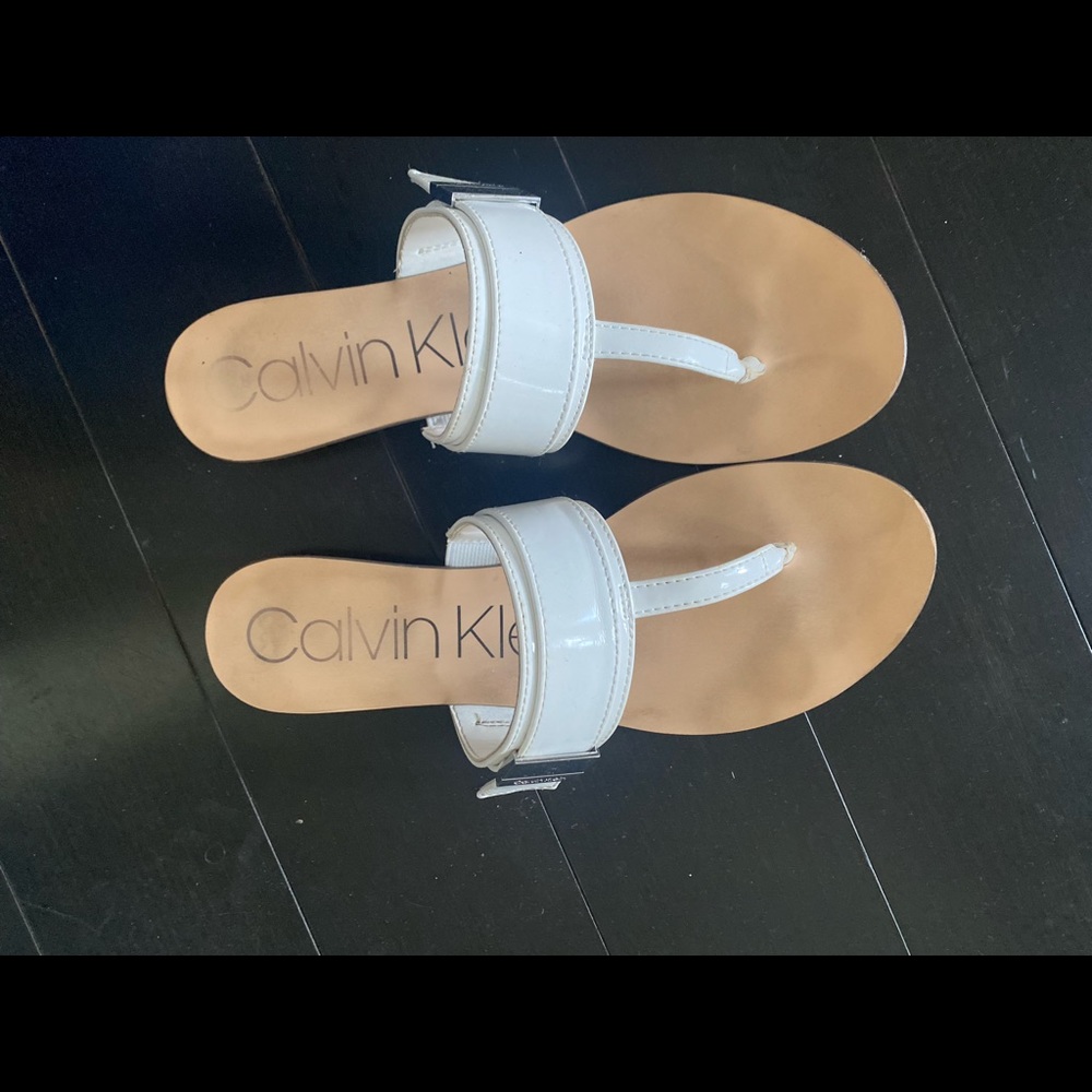 Calvin Klein flat